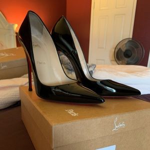 Christian Louboutin So Kate